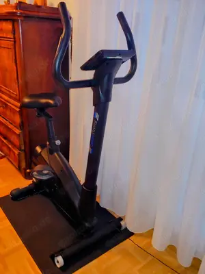 Ergometer (Heimfahrrad)
