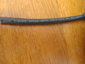 Kabel AWM E101344  Style 20276 VW-1 80 Grad C  30V, ca. 2,0 m Bild 3