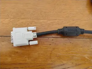 Kabel AWM E101344  Style 20276 VW-1 80 Grad C  30V, ca. 2,0 m Bild 2