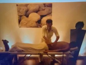 Massagen, Bewegung & Liebe   Masseur mit Herz sucht Seelenverwandte       Bild 4