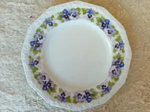 Rosenthal Speiseservice Maria Stiefmütterchen Bild 2