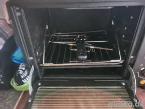 Großer Grill mit vielen Zubehör..