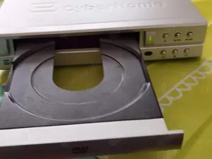 Ext. DVD Player Cyber Home CH-DVD 400 Bild 2