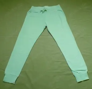 Jogginghose mintgrün 158 (12-13J)