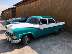 1955 Ford Fairlane Oldtimer Bild 2