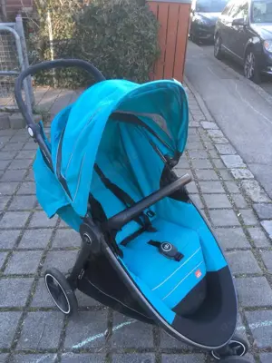 Set aus zwei hochwertigen Kinderwagen von gb GOLD 