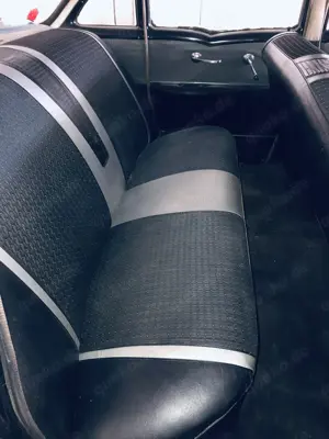 1956 Chevrolet Bel Air 4-Door Sedan Oldtimer Bild 6