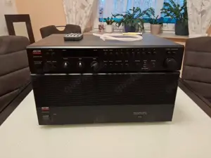 ADCOM GTP 500 + GFA 555 Endstufe