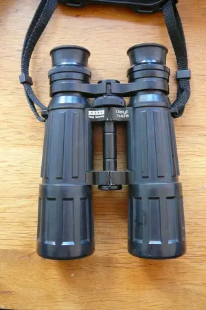 Fernglas Zeiss West 7x42 Dialyt 7x42 T*P Ledertasche Lederköcher