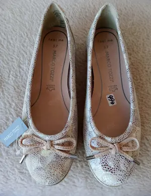 MARCO TOZZI Leder Ballerinas in Größe : 37 NEU