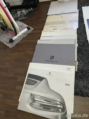 Porsche Kalender neu Bild 2