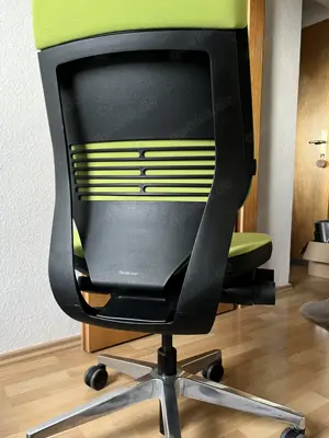 Steelcase Gesture Bürostuhl | Weiche Rollen | Nur Abholung Bild 5