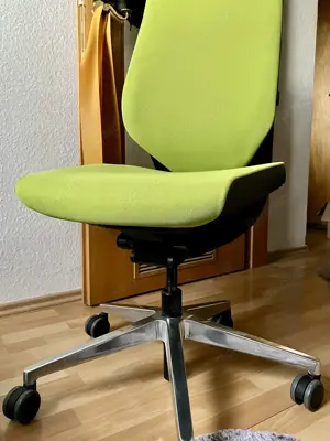 Steelcase Gesture Bürostuhl | Weiche Rollen | Nur Abholung Bild 2