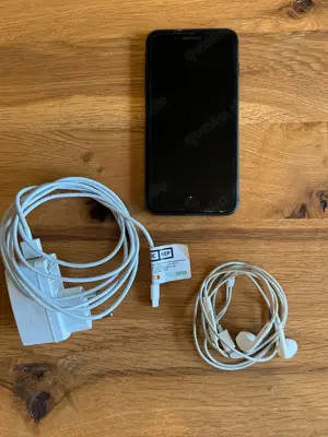 iPhone 8 Plus 64 GB
