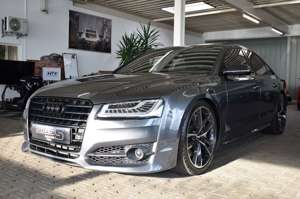 Audi S8 Plus 4.0 TFSI quattro HUD Keramik Standhzg