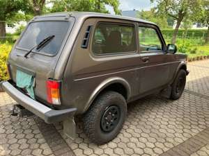 Lada Niva Legend