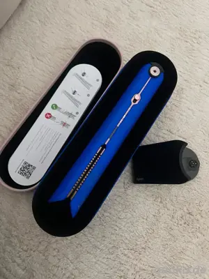 Dyson Corrale Blau