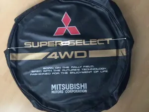 Reifenabdeckung für Mitsubishi Pajero auf Cyber Monday-Basis