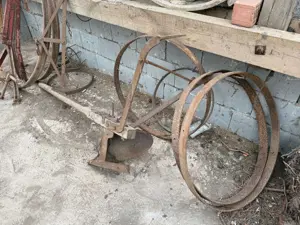 alter Pferdepflug 1-Schar Bild 2
