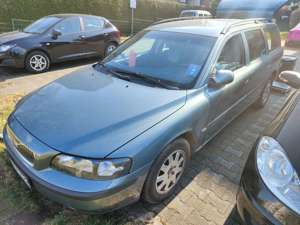 Volvo V70 2.4 nicht fahrbereit Bild 2