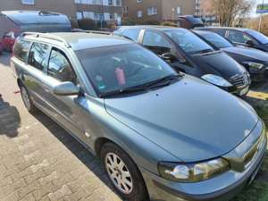 Volvo V70 2.4 nicht fahrbereit Bild 3