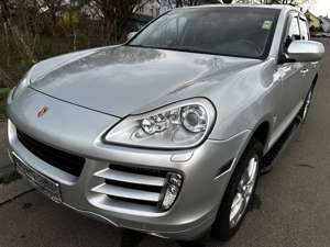 Porsche Cayenne Basis