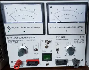 gesucht, Rohde & Schwarz Ngb 70 5__StromVersorgungsGerät