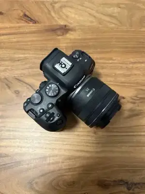 Cannon R6 mit 35mm Objektiv + Zubehör 