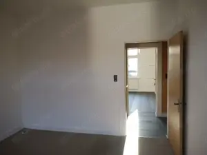 Helle 2-Zimmer-Wohnung mit großer Wohnküche Bild 5