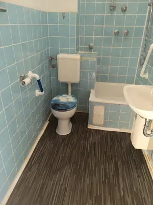 Helle 2-Zimmer-Wohnung mit großer Wohnküche Bild 2