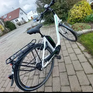 Damen E-Bike Hercules Futura F 8