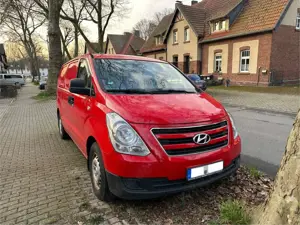 Hyundai H-1 H-1 GRAND STAREX Euro5 Klima 6-Gang Bild 1
