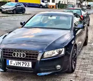 Audi A5 Coupe 2.0 tfsi Bild 2