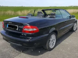 Volvo C70 C70 2.0T Automatik * Bj.03 * LPG * Tüv 04-26 * Bild 4