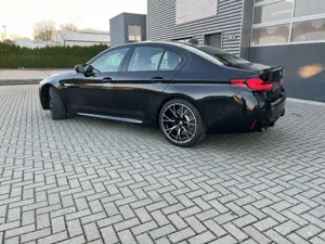 BMW M5 Competition wenig Km Garantie LCI Brutto Bild 5