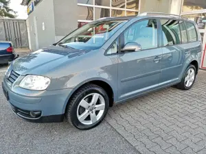 Volkswagen Touran 2.0 Highline*TÜV NEU*NAVI*Bi-Xenon*6 Gang*EU4