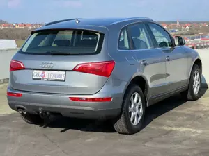 Audi Q5 20TDI 170PS quattro S-tronic  Neue-Zahnriemen AHK Bild 3