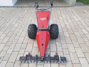 Aebi HC 44, Balkenmäher, Einachser mit hydraulischer Lenkung