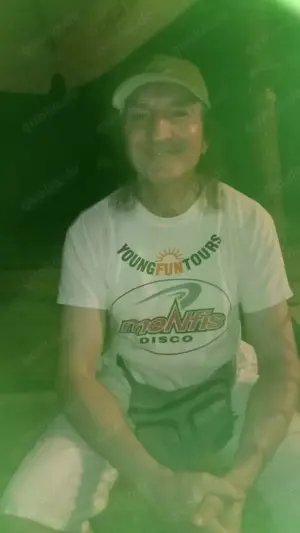  Er sucht Transfrau für Freundschaft, und mehr.