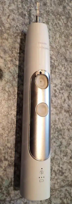 Original Philips Sonicare HX960G, leicht defekt, für Bastler sicher kein Problem, BASTLERSTÜCK