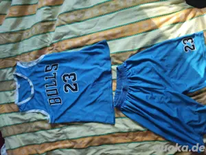 Basketball hose und Oberteil perfect für den Sommer 
