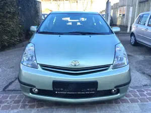 Toyota Prius Sol*Hybrid* Bild 2