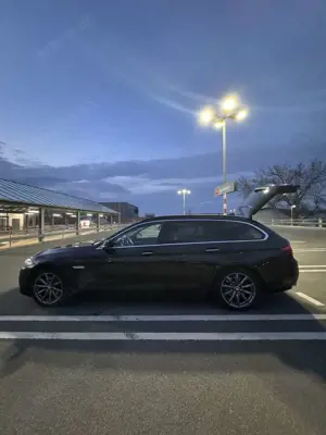 BMW 520 520d xDrive Touring Aut. Bild 3