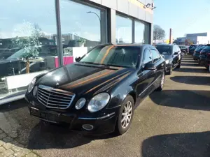 Mercedes-Benz E 320 CDI Limousine Klimaautomatik Tempomat Navi