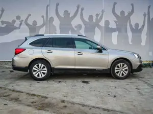 Subaru OUTBACK Outback 2.0D AWD Lineartronic Comfort