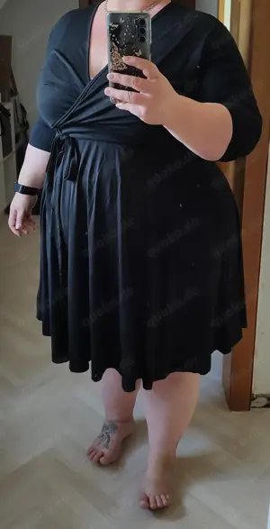 Sie sucht sie für F+, gern curvy, mollig, w