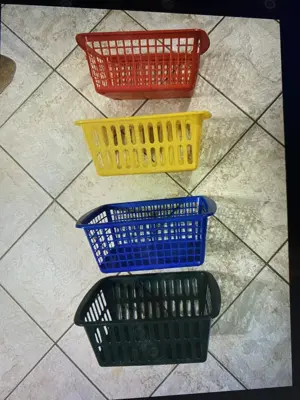 Wäschekörbe klein groß  Bild 7