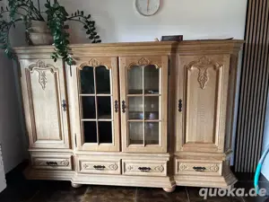 Vitrine Massivholz