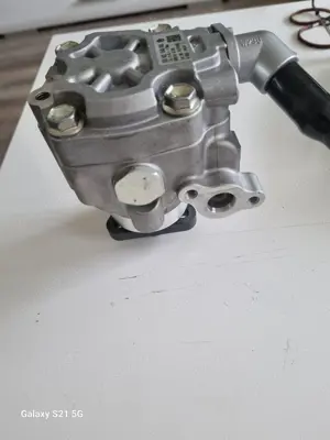 Ein VW Originale Servolenkung Pumpe für VW T 5 und Multivan neu Bild 7