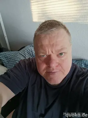 Mann 58 sucht langfristige gute Beziehung zu einer fürsorglichen Frau, Liebe ist doch alles im Leben